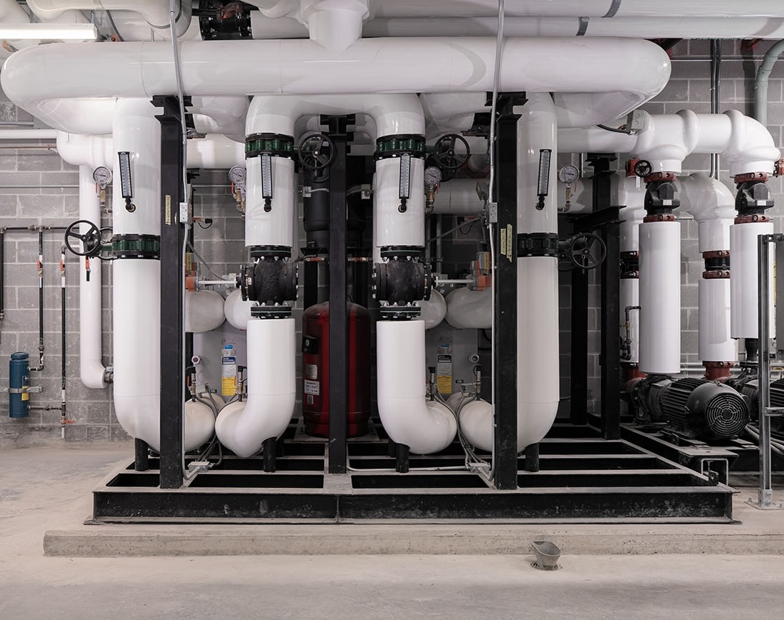Core and shell space inside Catalyst with resilient building systems