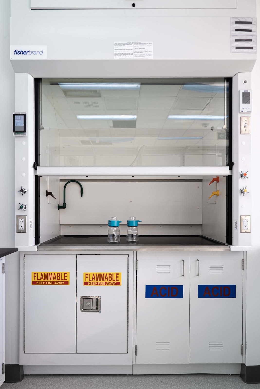 Portrait view of a modern Catalyst interior lab environment